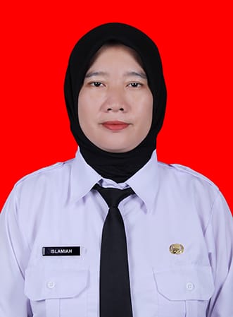Islamiah, S.Pd