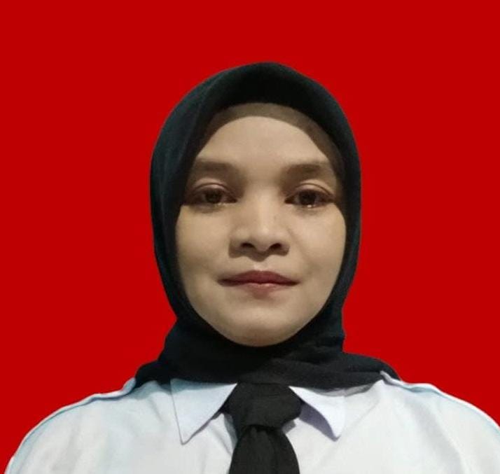 Ratna Purnamasari, SS